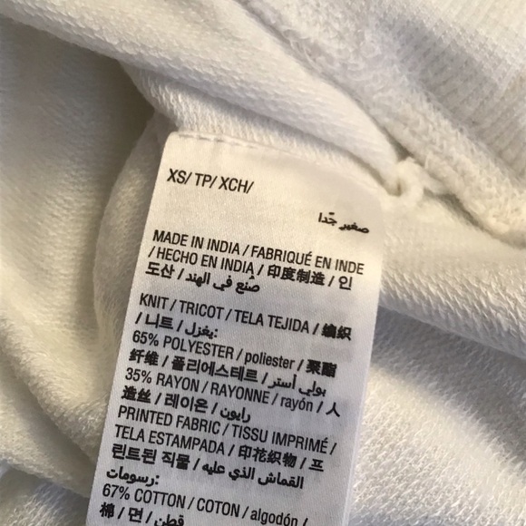 Style & Co Red,White and Blue Patchwork Sleeve Lightweight Pullover Top Sz XS - Picture 8 of 8